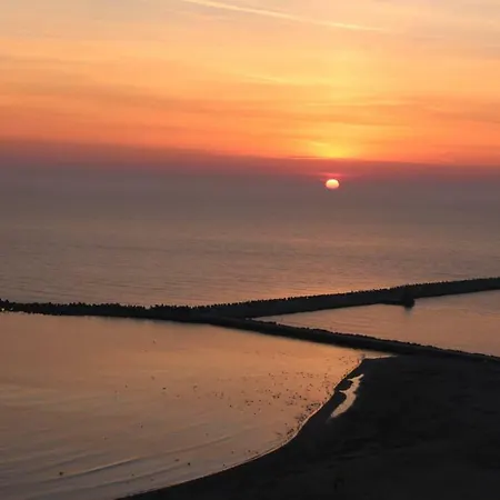 Faleza Nord Sea View Apartment *